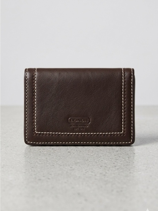 Coach Handbags - Vintage Coach brown leather card cas with Contrast Stitching Leatherware